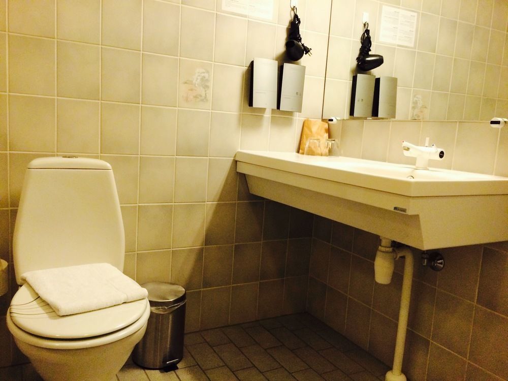 Hotel Gsh 伦讷 外观 照片